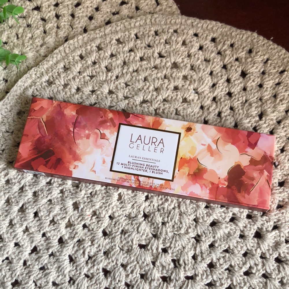 Laura Geller Blushing Beauty Palette - NIB Sealed
